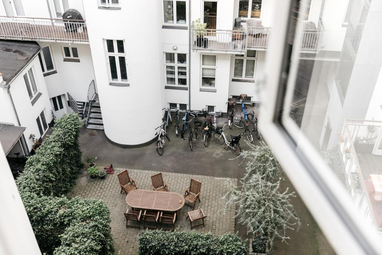 Lovely 3Br Manor Apartment 5 Min From Tivoli Gardens Kopenhagen Bagian luar foto