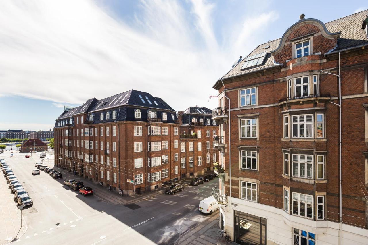 Lovely 3Br Manor Apartment 5 Min From Tivoli Gardens Kopenhagen Bagian luar foto