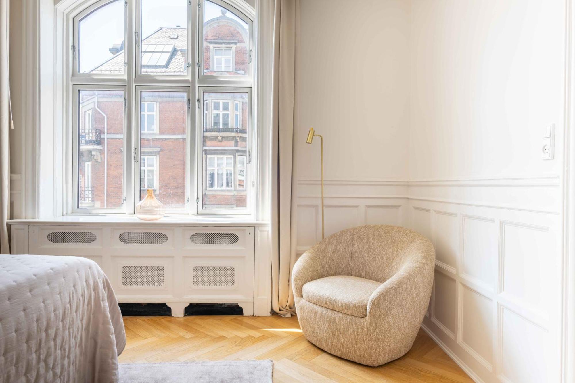 Lovely 3Br Manor Apartment 5 Min From Tivoli Gardens Kopenhagen Bagian luar foto