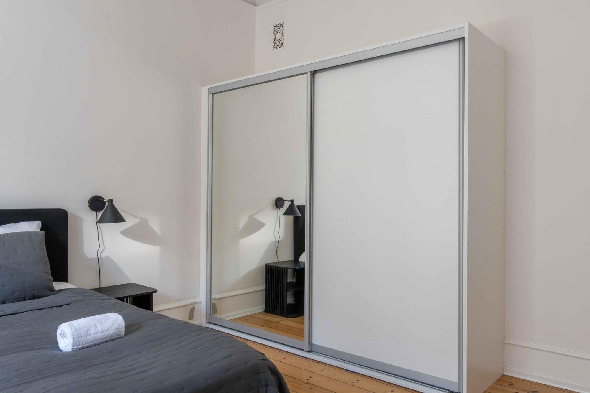 Lovely 3Br Manor Apartment 5 Min From Tivoli Gardens Kopenhagen Bagian luar foto